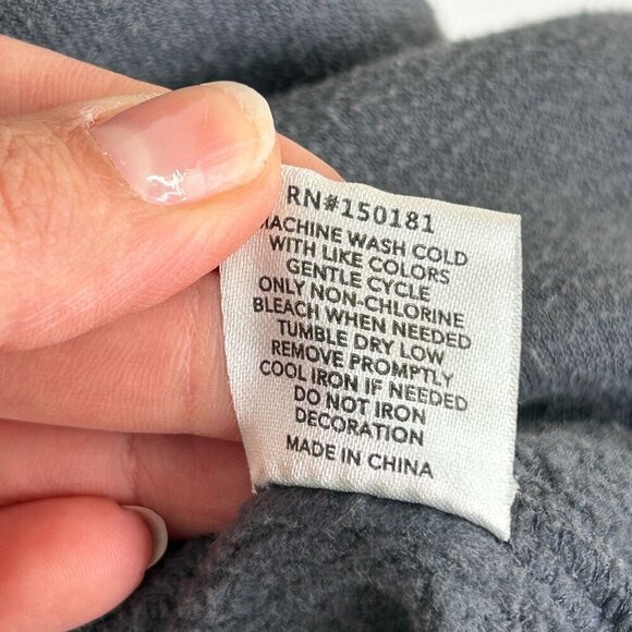 Smiley World gray cropped sweater size large‎ - Picture 7 of 8